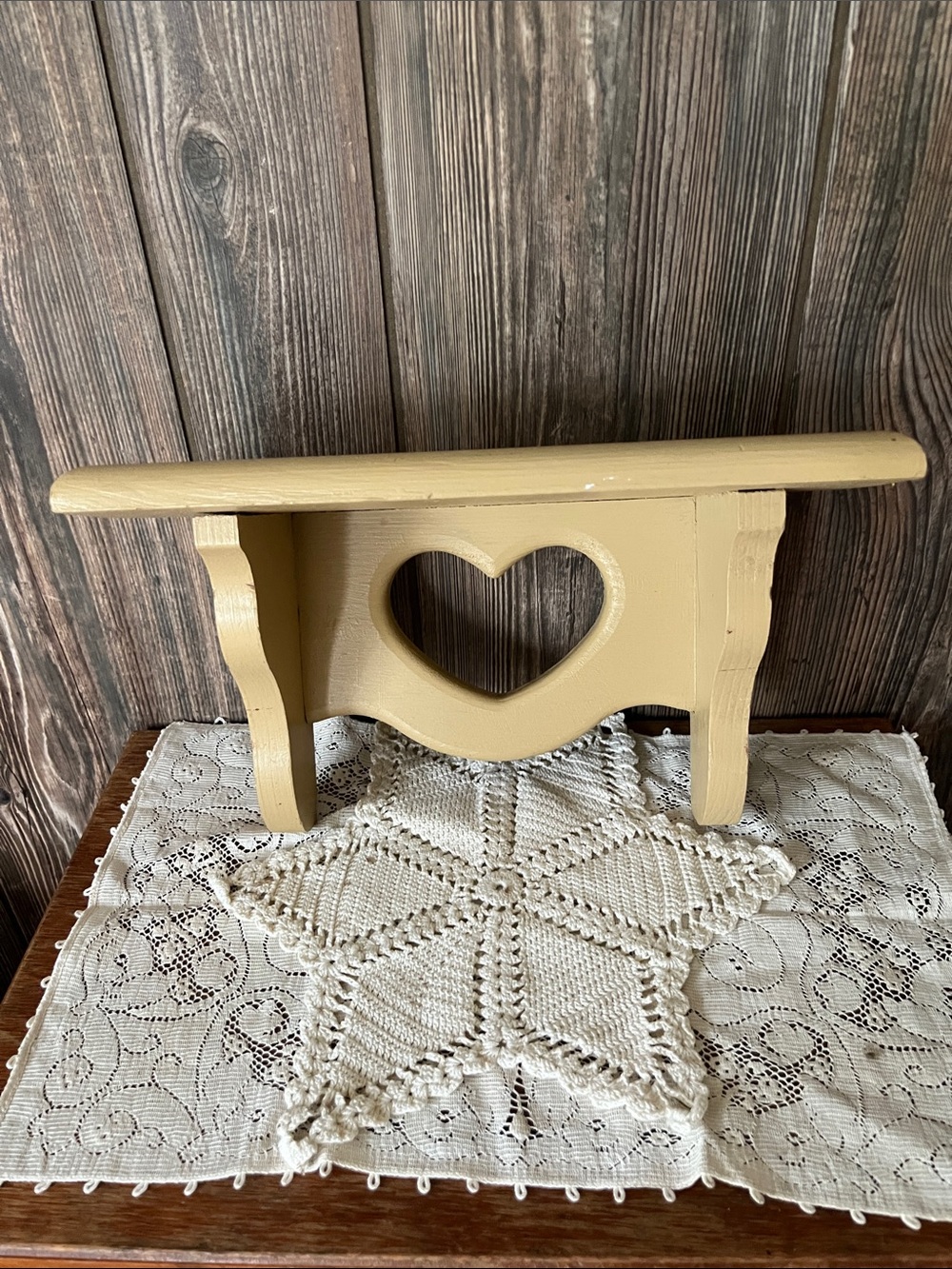 Set of two Heart Cutout Accent shelf in tan